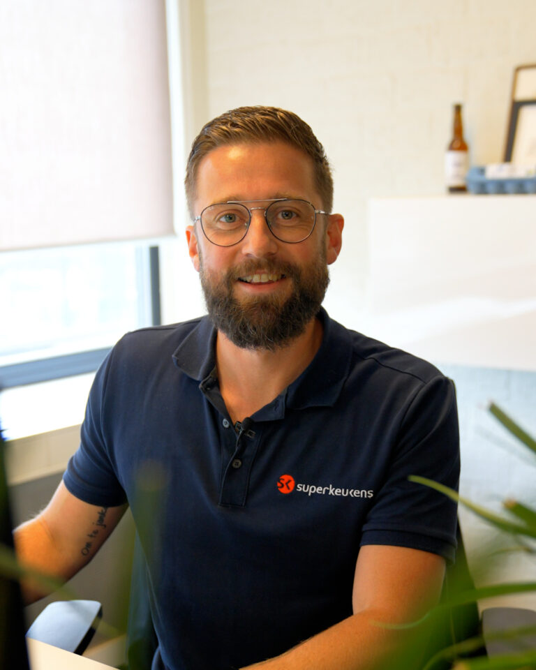 Collega van het Superkeukens-team